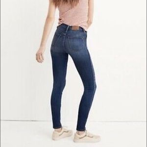 Madewell • 10” High Rise Skinny Jeans • 25